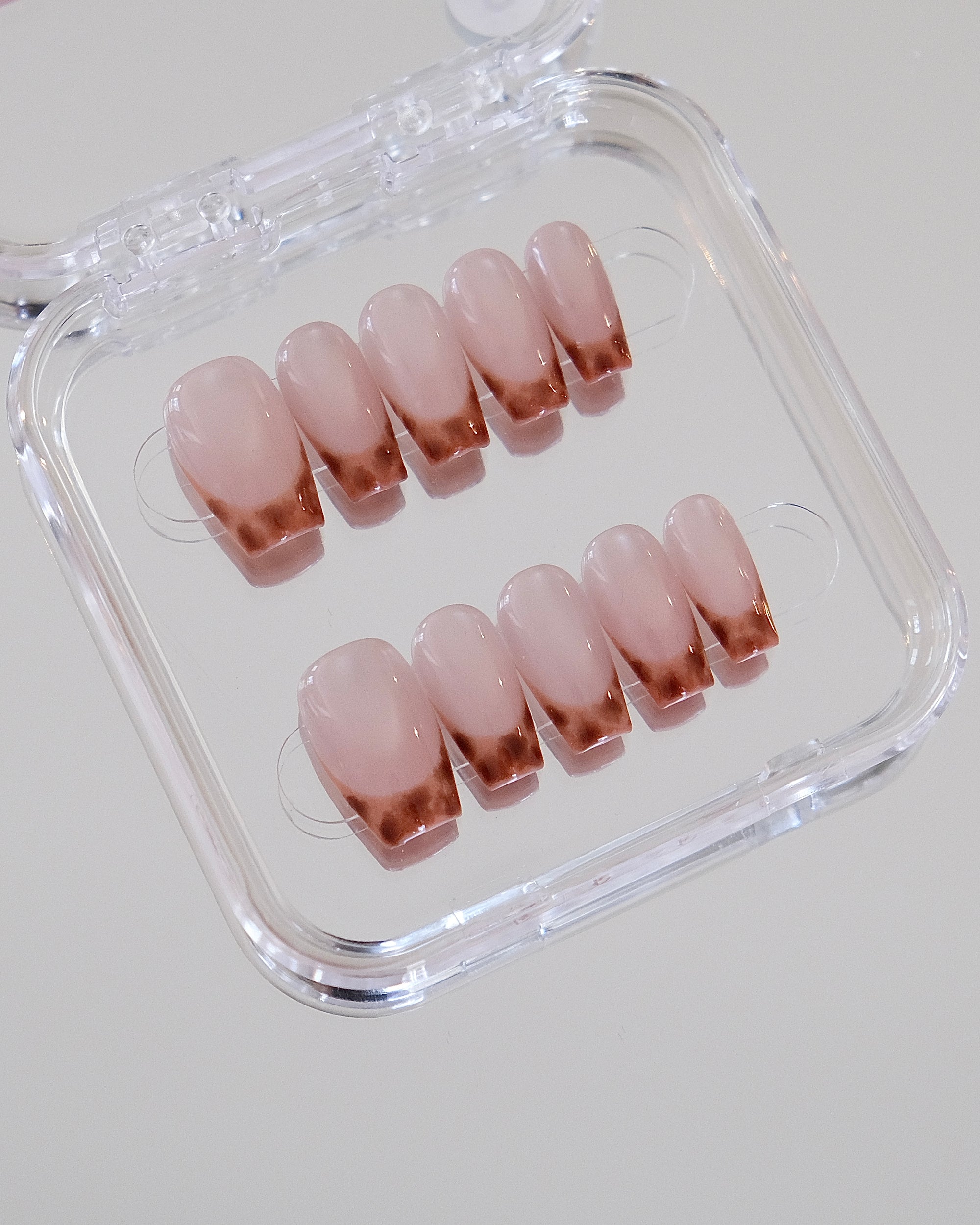 Nude Glass