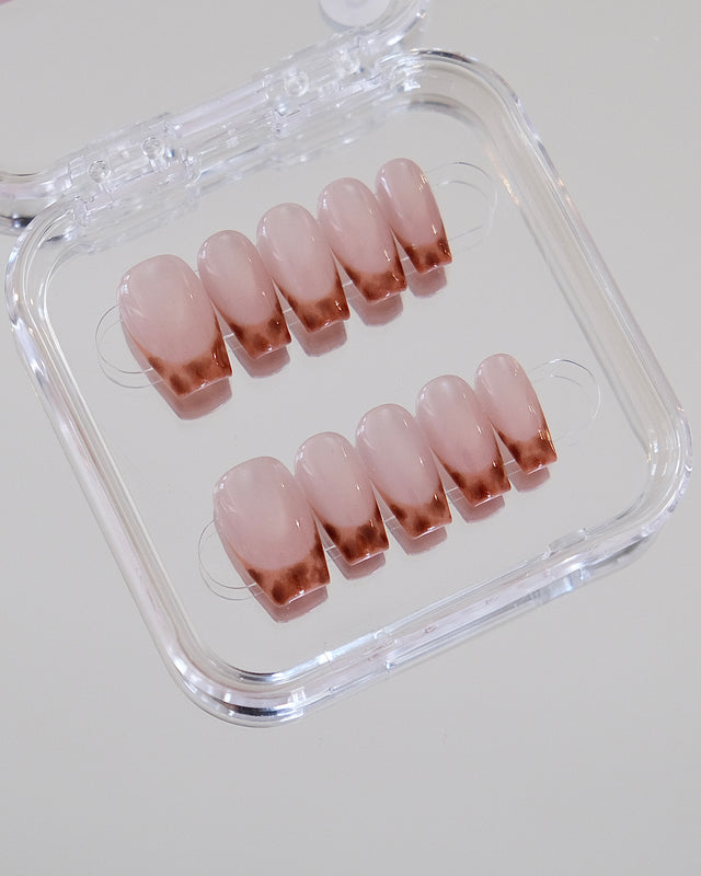 Nude Glass