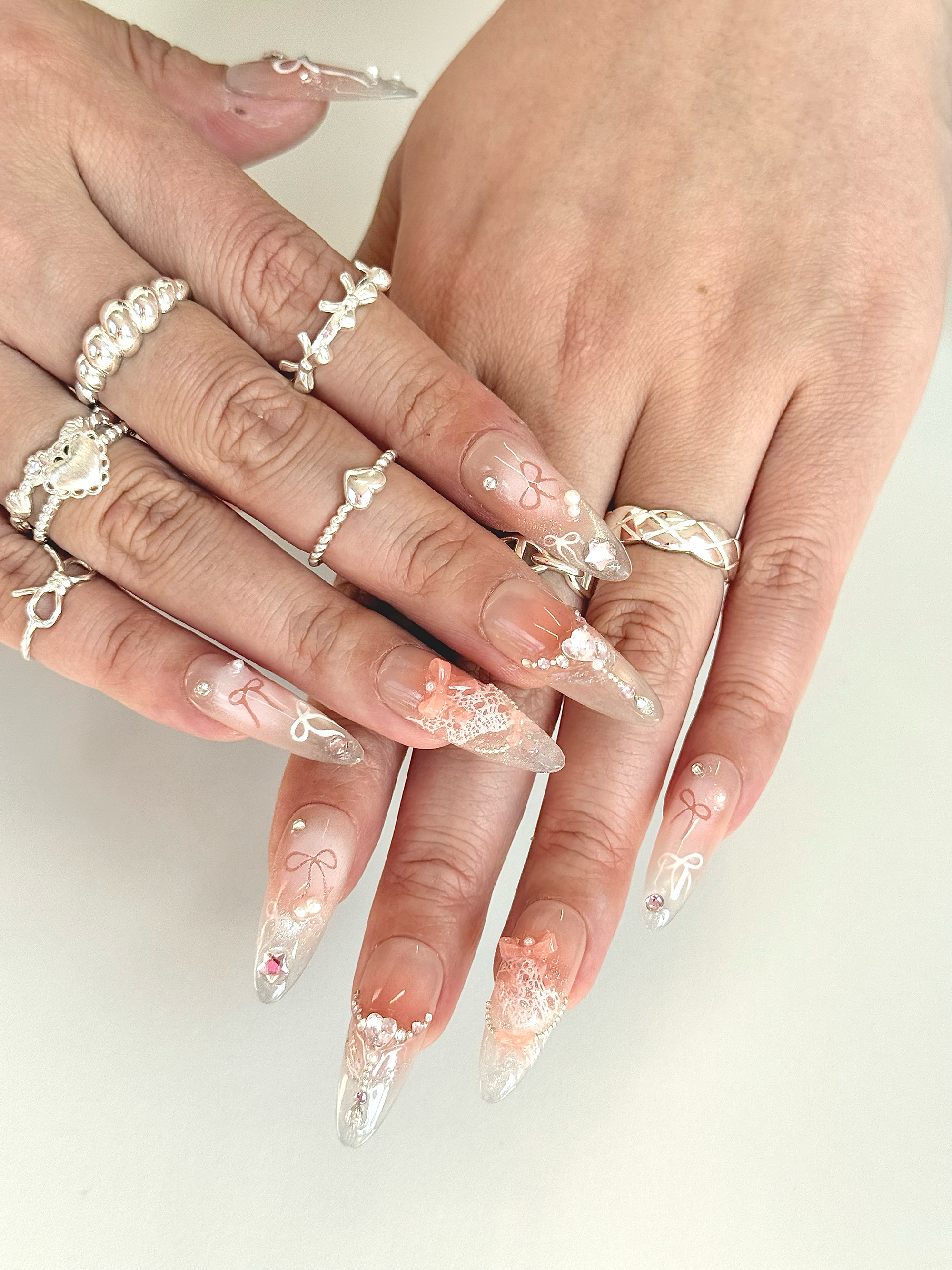 Lace Pop