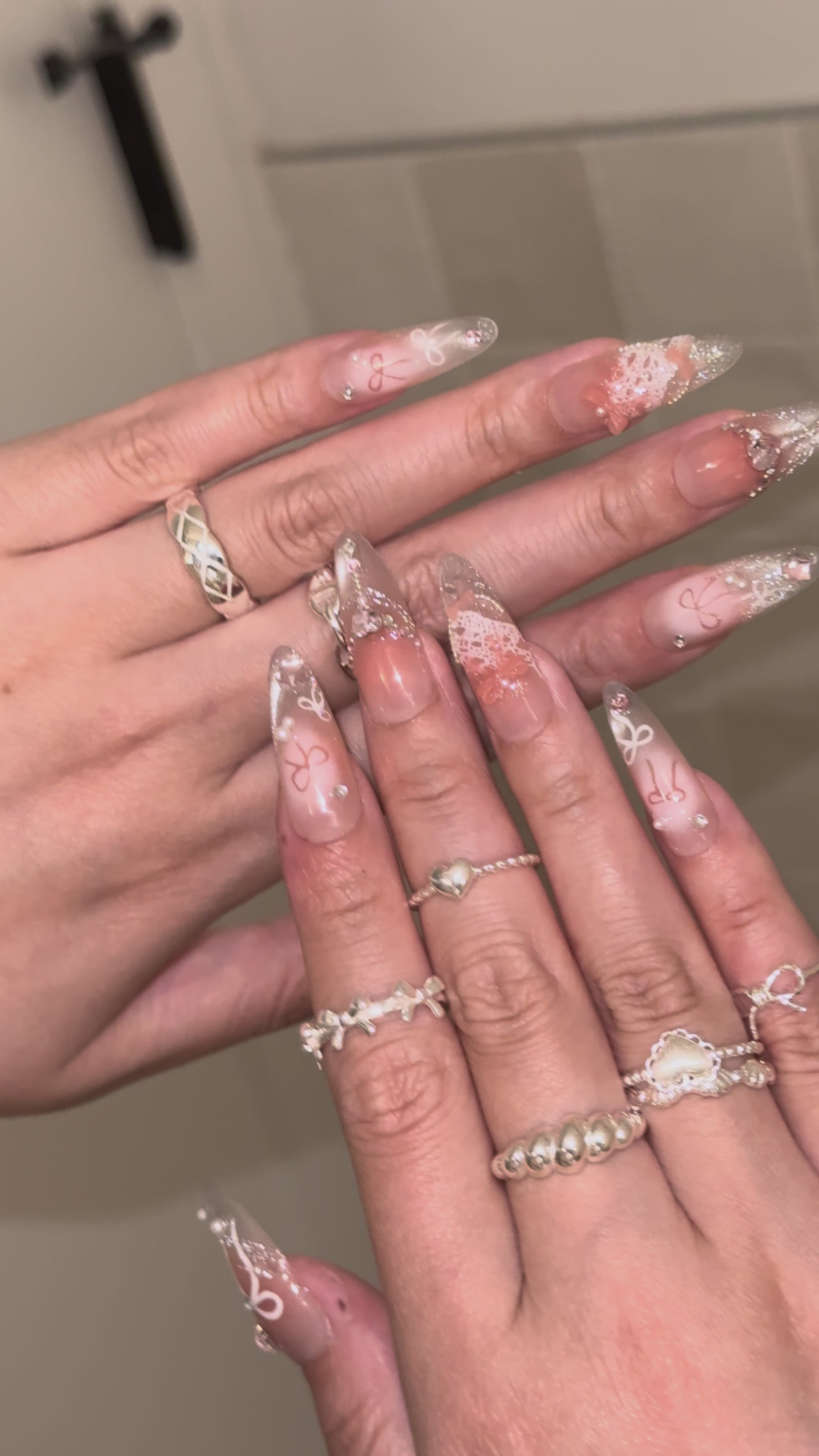 Lace Pop